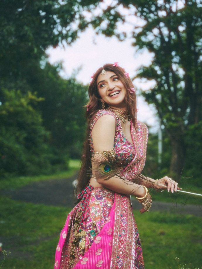 Sreeleela Paints The Town Pink In Dazzling Amaare By Sahib Bhatia Lehenga 1