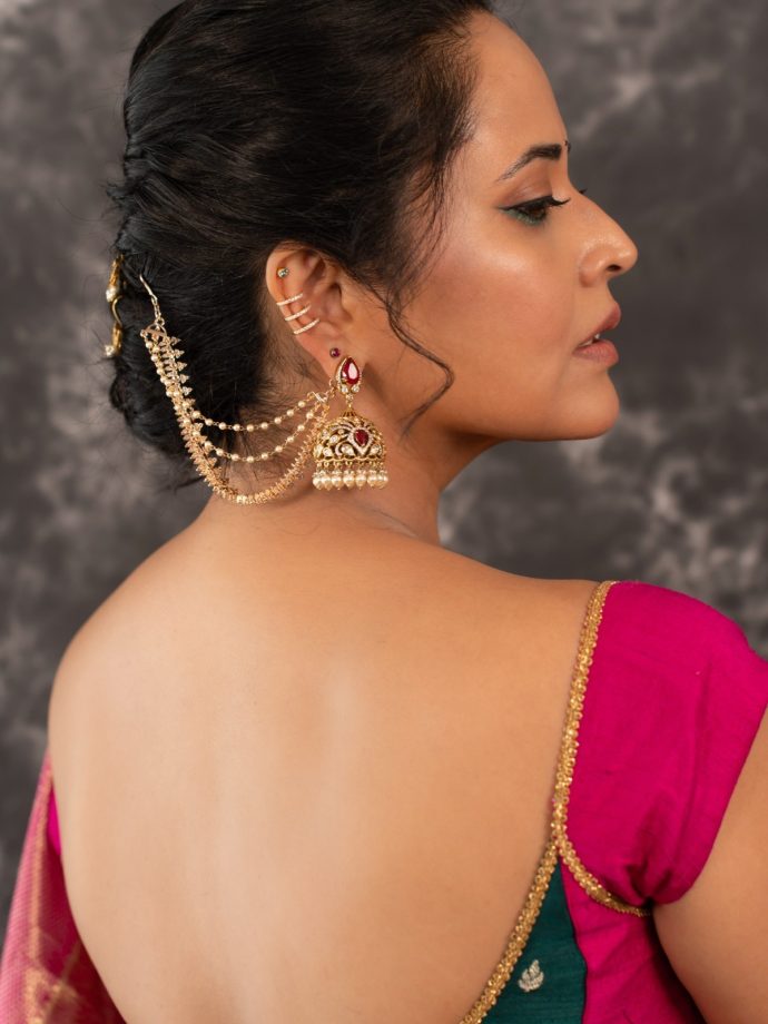 Anasuya Bharadwaj’s Pink Kanchipuram Saree Look With Vibrant Modern Twist 1