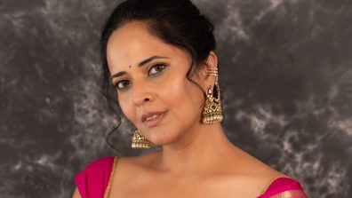Anasuya Bharadwaj’s Pink Kanchipuram Saree Look With Vibrant Modern Twist