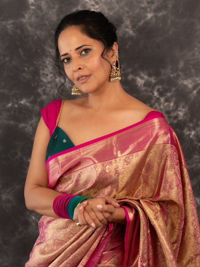 Anasuya Bharadwaj’s Pink Kanchipuram Saree Look With Vibrant Modern Twist 1
