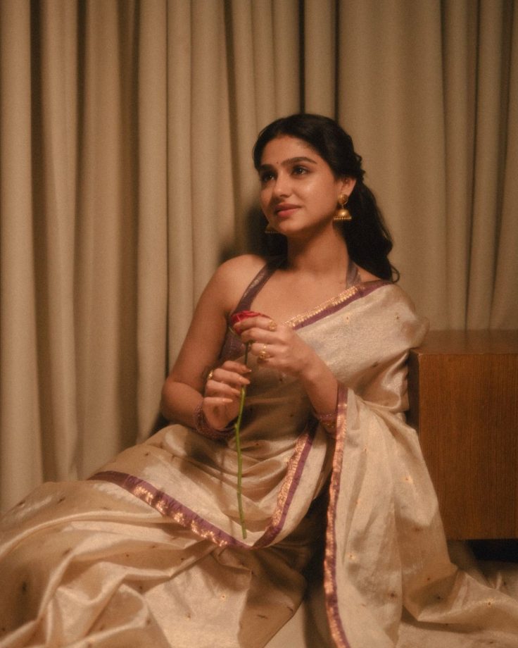 Anaswara Rajan’s Pearl White Saree With Strappy Halter-Neck Blouse 1