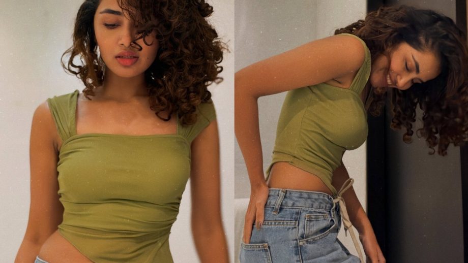 Anupama Parameswaran Serves Chic Vibes In Olive Green Top & Blue Denim Jeans 1