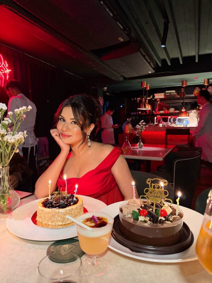 Avneet Kaur Turns 25 In A Stunning Red Off-Shoulder Dress, Cuts Birthday Cake; Raghav Sharma Shares Special Birthday Wish 1