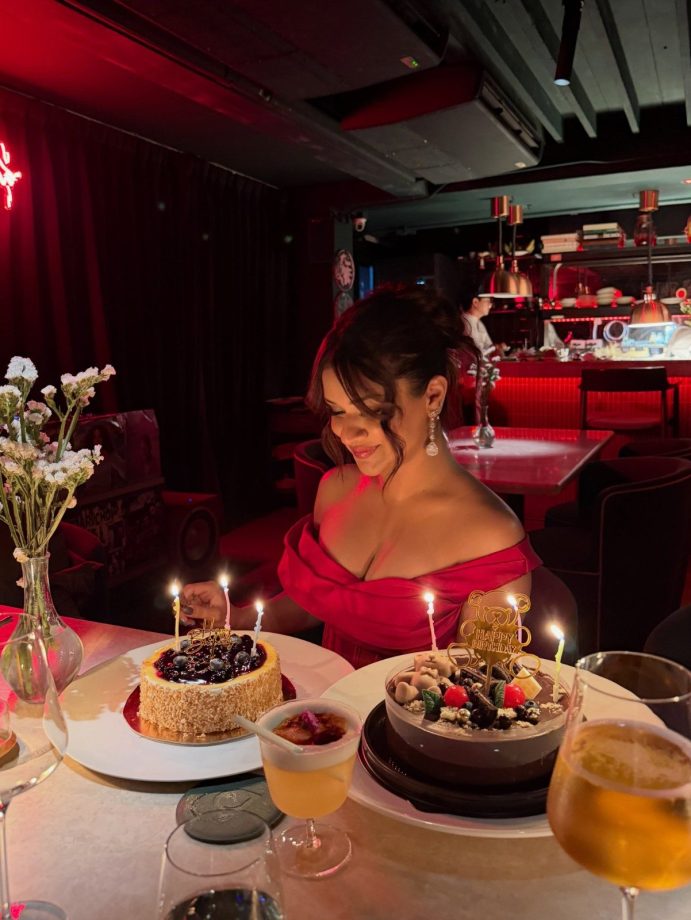 Avneet Kaur Turns 25 In A Stunning Red Off-Shoulder Dress, Cuts Birthday Cake; Raghav Sharma Shares Special Birthday Wish 1