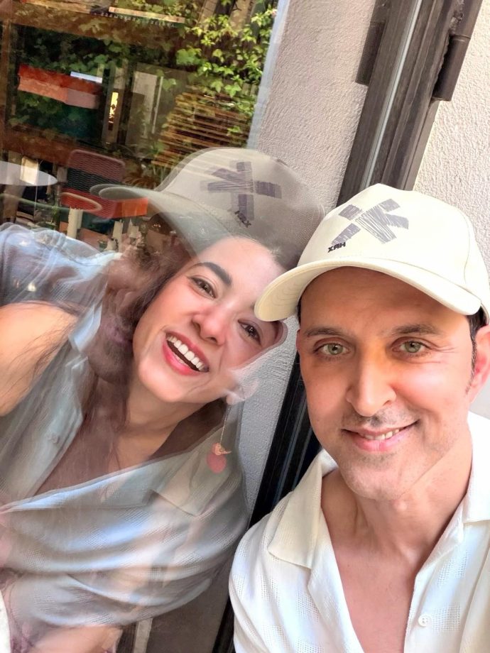 Hrithik Roshan And Saba Azad Celebrate 5 Years Of Love; Sussanne Khan Reacts To Their Post 1