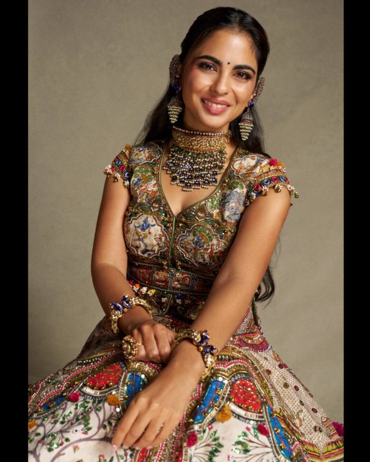 Isha Ambani’s Hand-Painted Torani Outfit Celebrates Indian Craftsmanship In 2,000 Hours Of Artistry 1