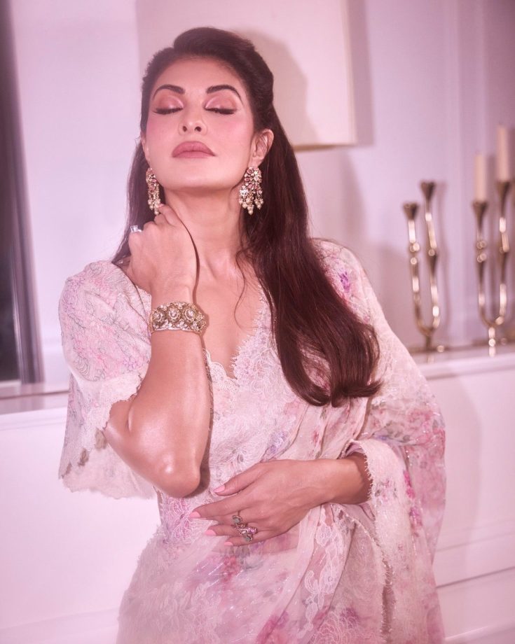 Jacqueline Fernandez Stuns In A Pink Floral Saree With Elegant Lace Detailing 1