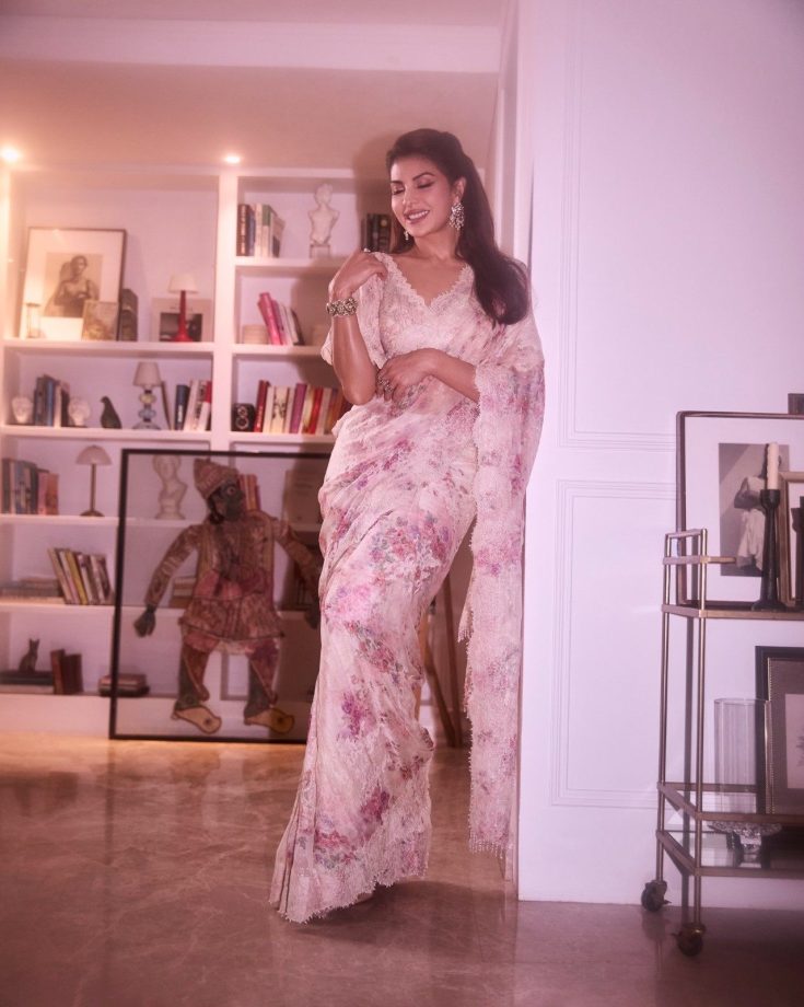 Jacqueline Fernandez Stuns In A Pink Floral Saree With Elegant Lace Detailing 1