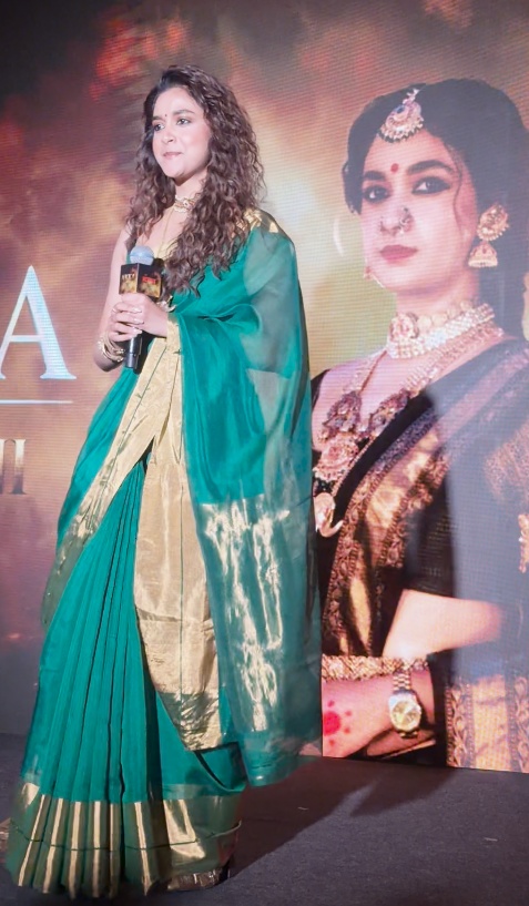 Keerthy Suresh Stuns In Peacock Green Kanjeevaram Saree At Akka Trailer Launch 1