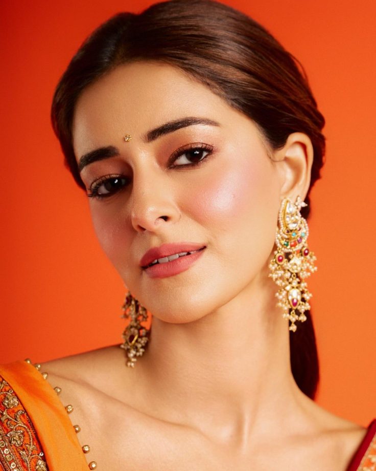 Navratri Day 1 Colour Orange: Madhuri Dixit, Mrunal Thakur And Ananya Panday Serve Stunning Ethnic Fashion Inspiration 1