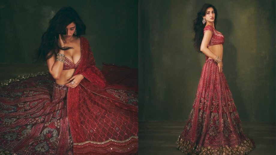 Navratri Red Outfit Ideas For Day 3: Disha Patani, Jacqueline Fernandez, Taapsee Pannu, Shilpa Shetty & Kareena Kapoor 1