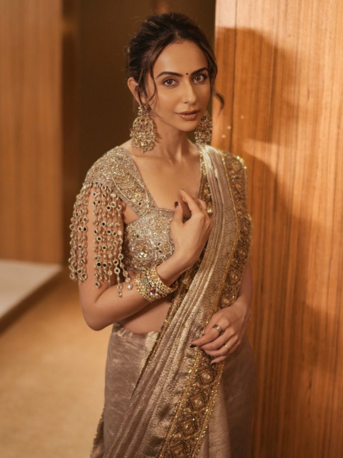 Rakul Preet Singh’s Golden Saree: Mirror-Work Blouse Steals The Spotlight 1