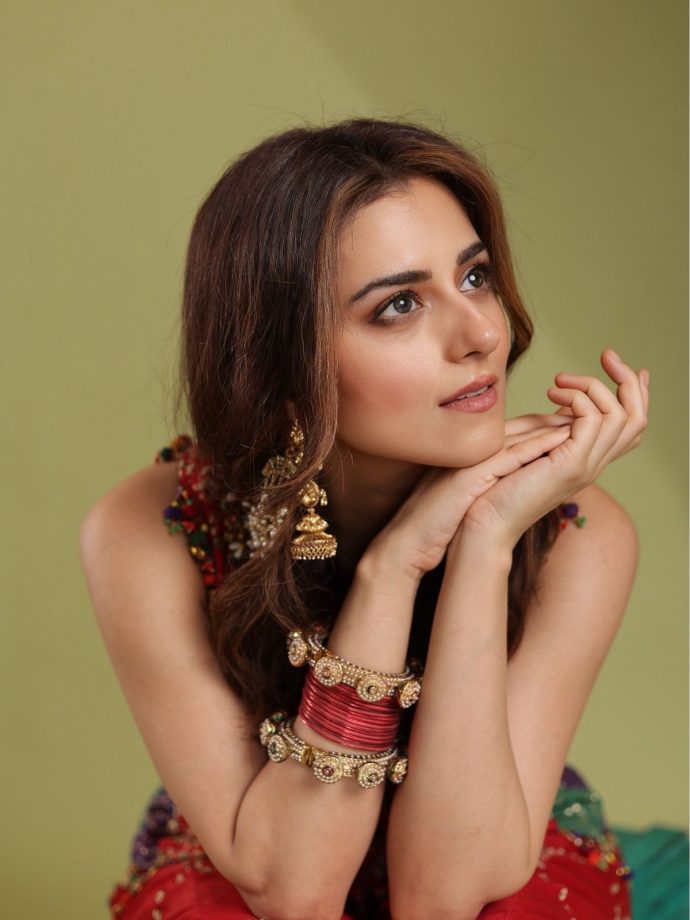 Ridhi Dogra’s Navratri Vibes In Red Patola Silk With Worked Sharara Set 1