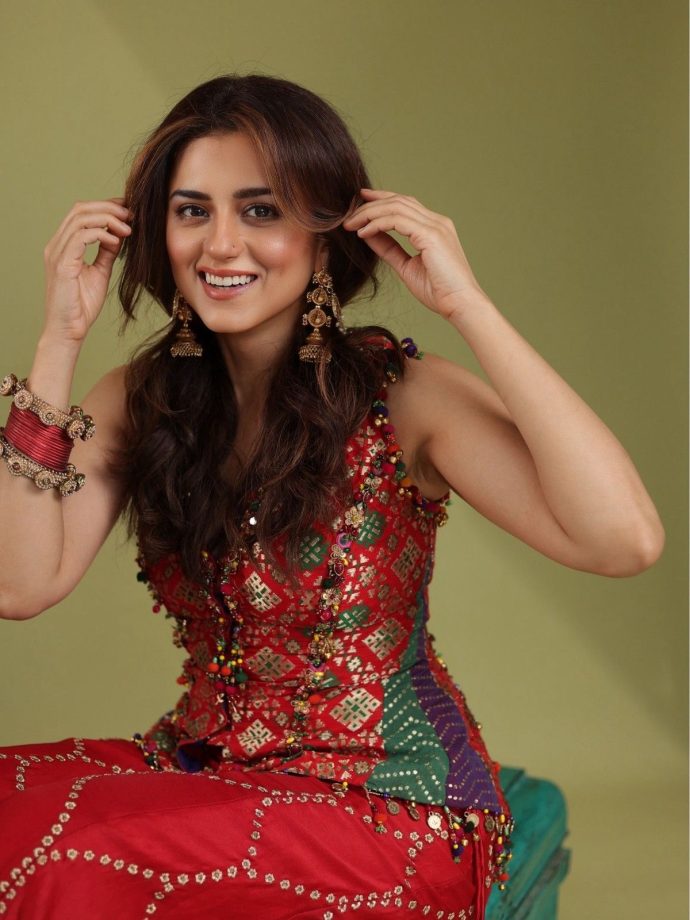 Ridhi Dogra’s Navratri Vibes In Red Patola Silk With Worked Sharara Set 1
