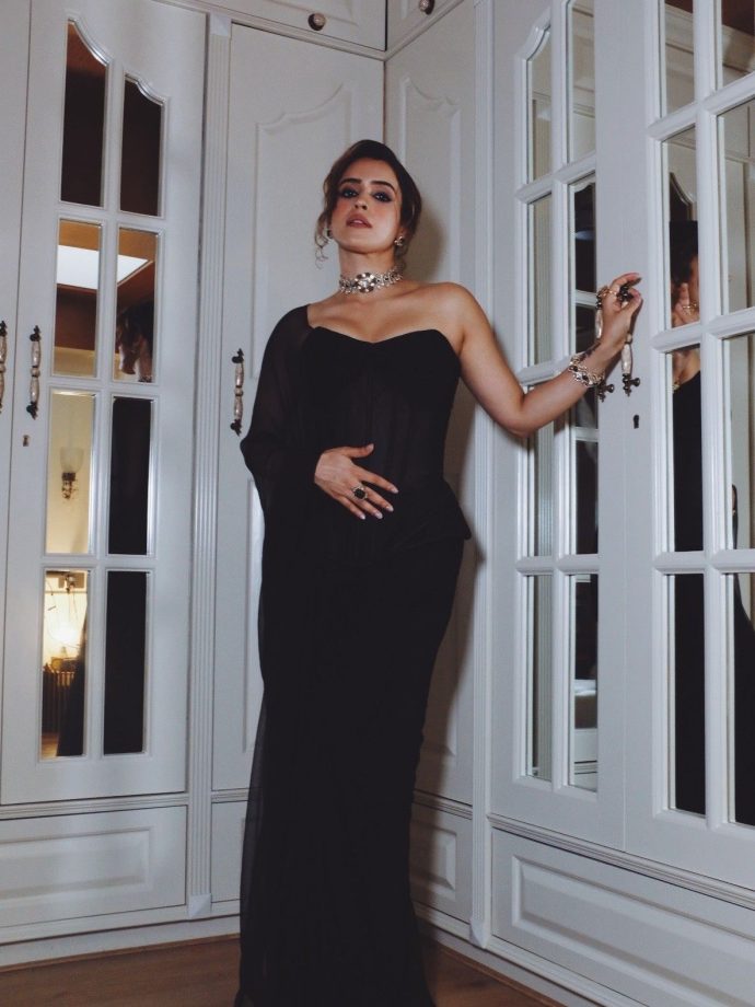 Sanya Malhotra Makes A Bold Statement In A Black Off-Shoulder Fit 1