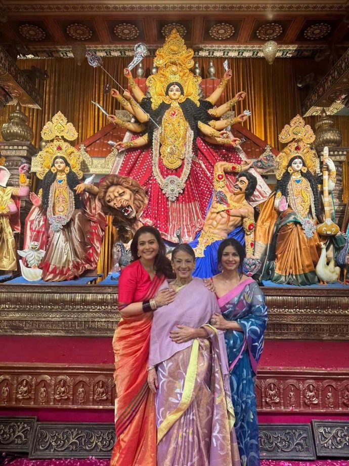Sneak Peek Into Kajol And Tanishaa's Durga Puja Celebration With Mother Tanuja Mukerji 1