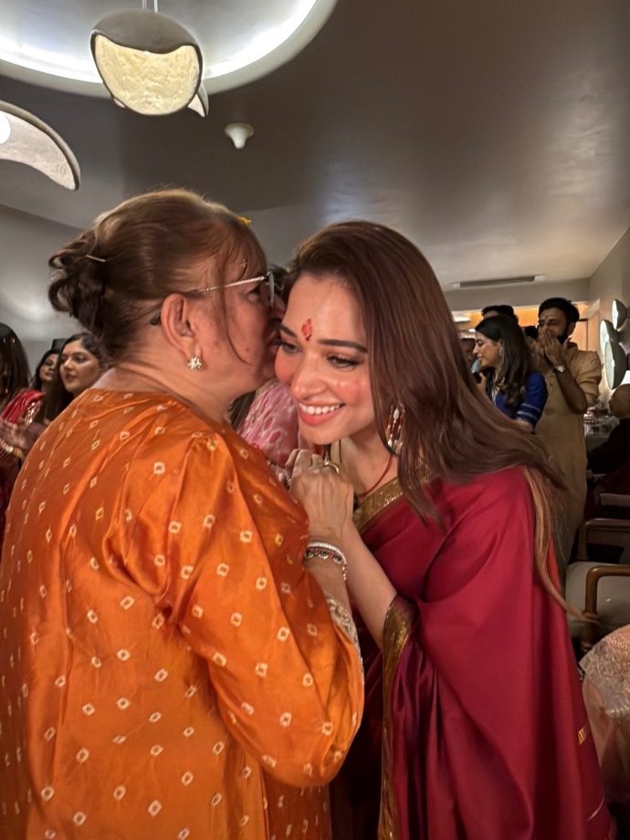 Tamannaah Bhatia's Unseen Spiritual Side: Actress Immerses Herself In Mata Ki Chowki On Navratri Day 1 1